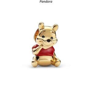 Disney Winnie the Pooh Gold Charm